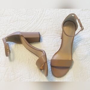 Kelly & Katie nude heels.